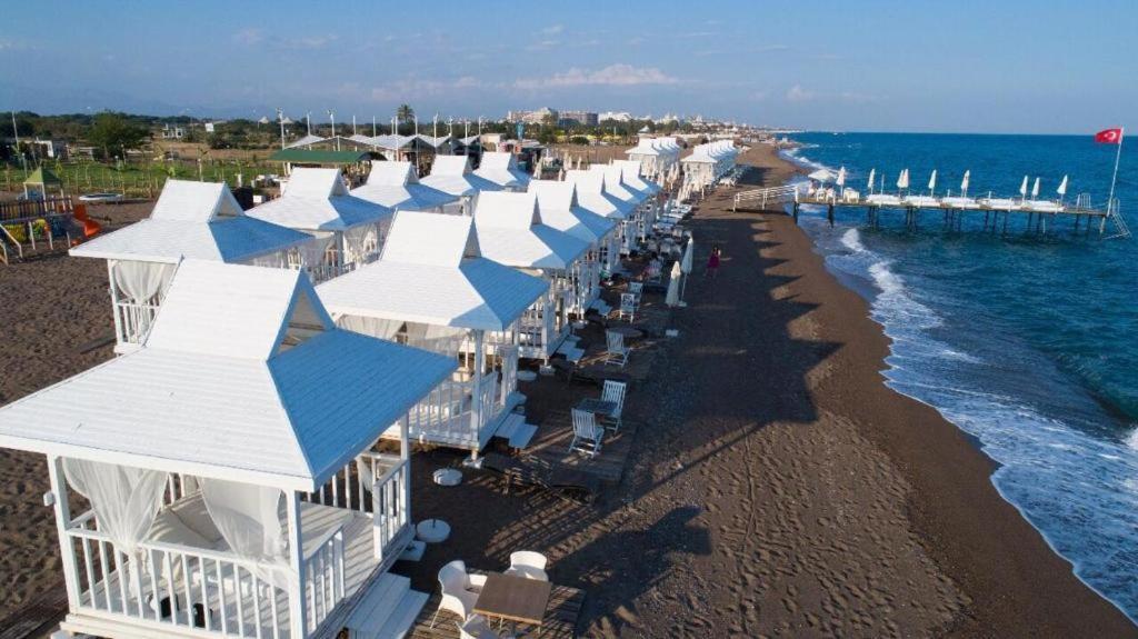 Lara Olympos Pansiyon Antalia Esterno foto